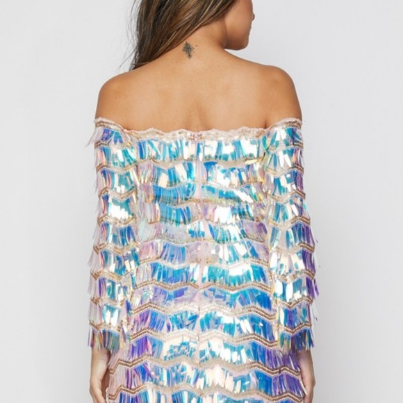 Off the shoulder sequin dress - Picture 3 of 3